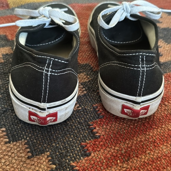 Vans Authentic Core Classics Unisex - Picture 5 of 11